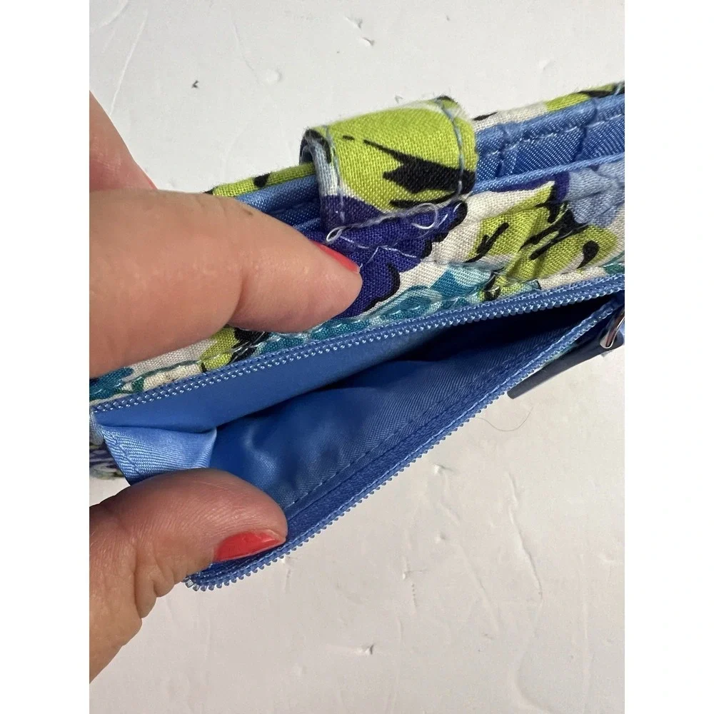 Vera Bradley Snap ID Wallet Blueberry Blooms